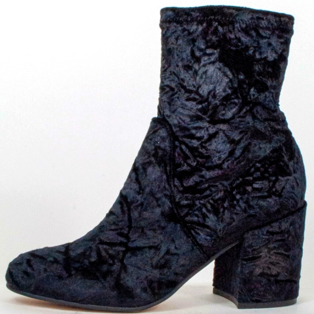 Marc Fisher Black Fabric Crushed Velvet Boot ILeesia Block Heel 9M MSRP $119